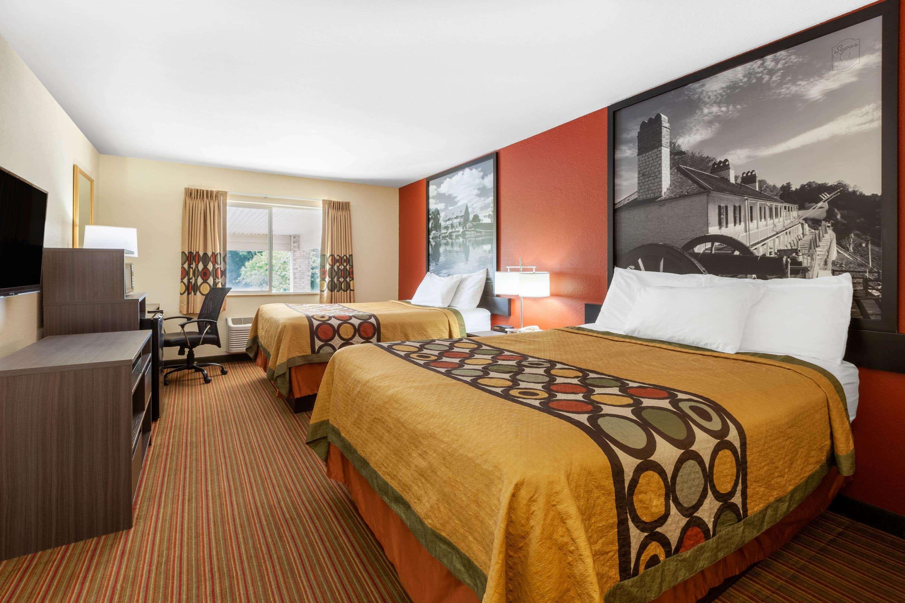 Super 8 By Wyndham Big Rapids Motel Ngoại thất bức ảnh