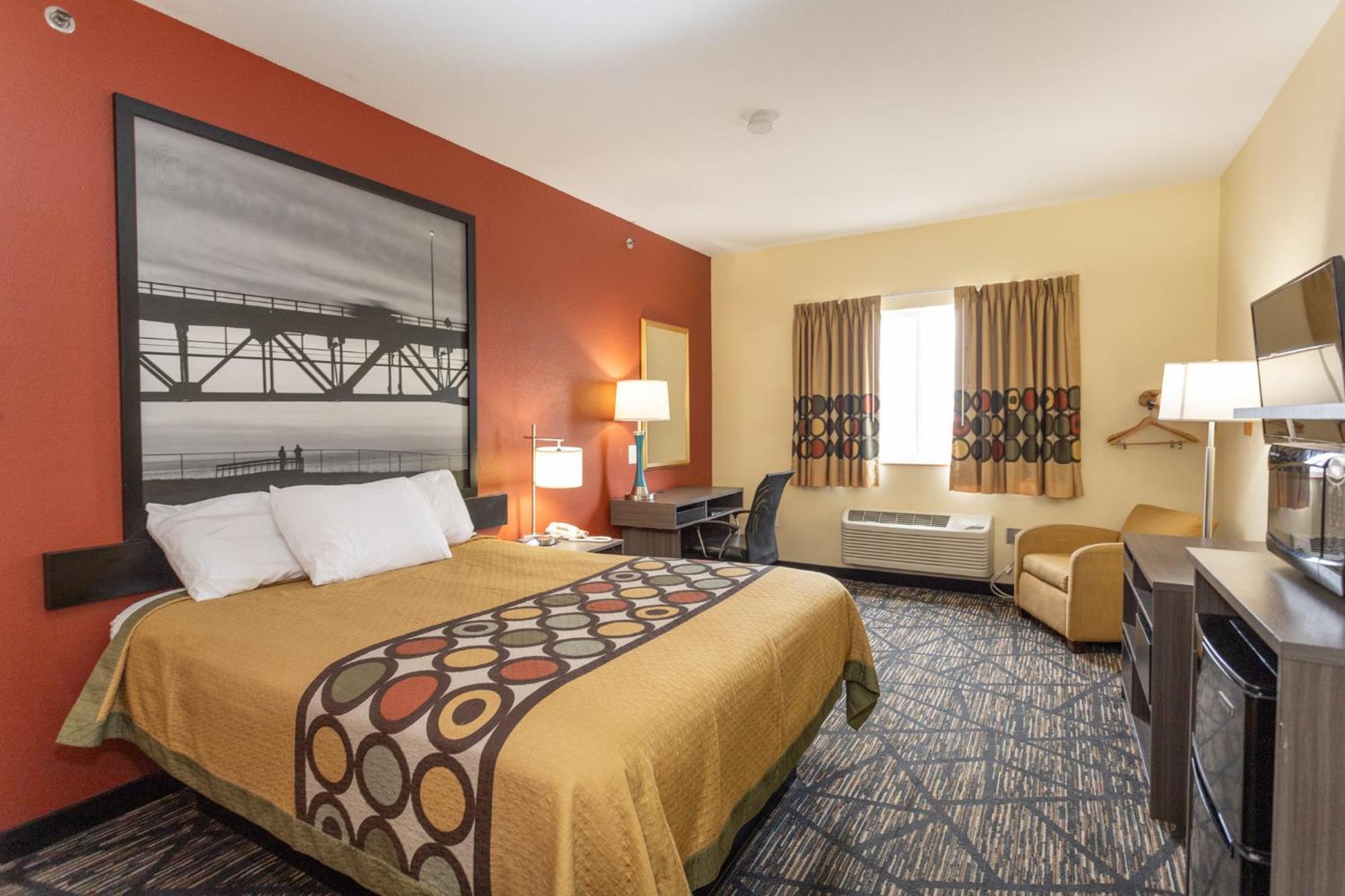Super 8 By Wyndham Big Rapids Motel Ngoại thất bức ảnh