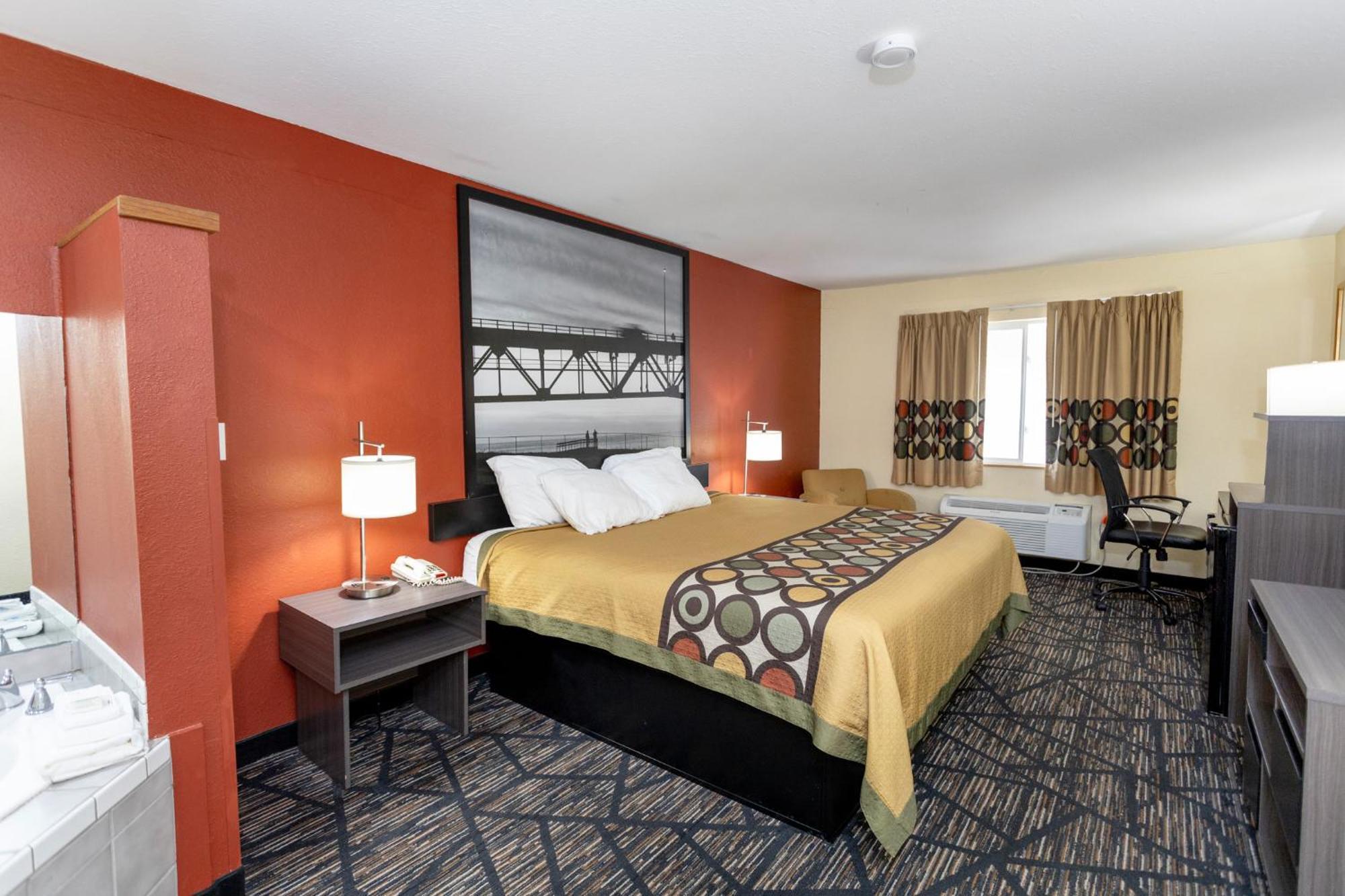Super 8 By Wyndham Big Rapids Motel Ngoại thất bức ảnh