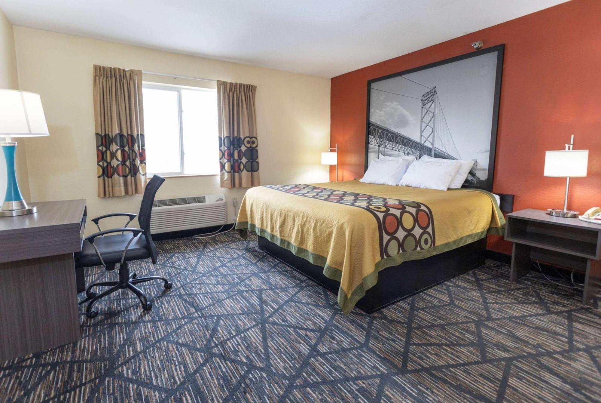 Super 8 By Wyndham Big Rapids Motel Ngoại thất bức ảnh
